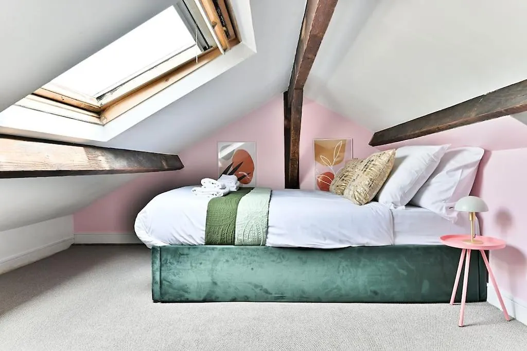 Loft Mezzanine Central A Paris 14Eme
