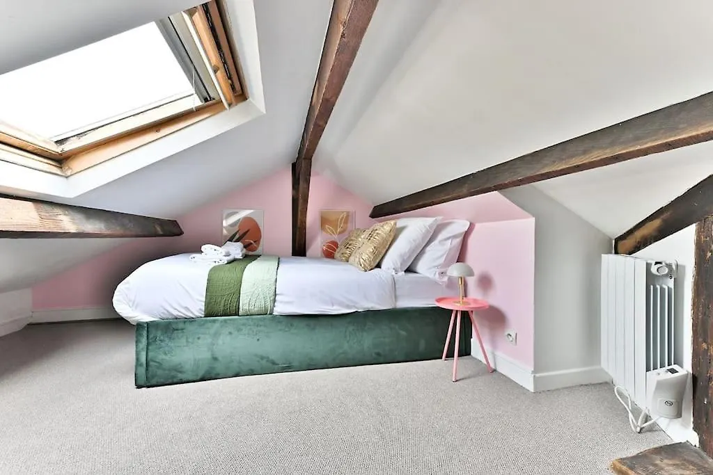 Appartement Loft Mezzanine Central A Paris 14Eme