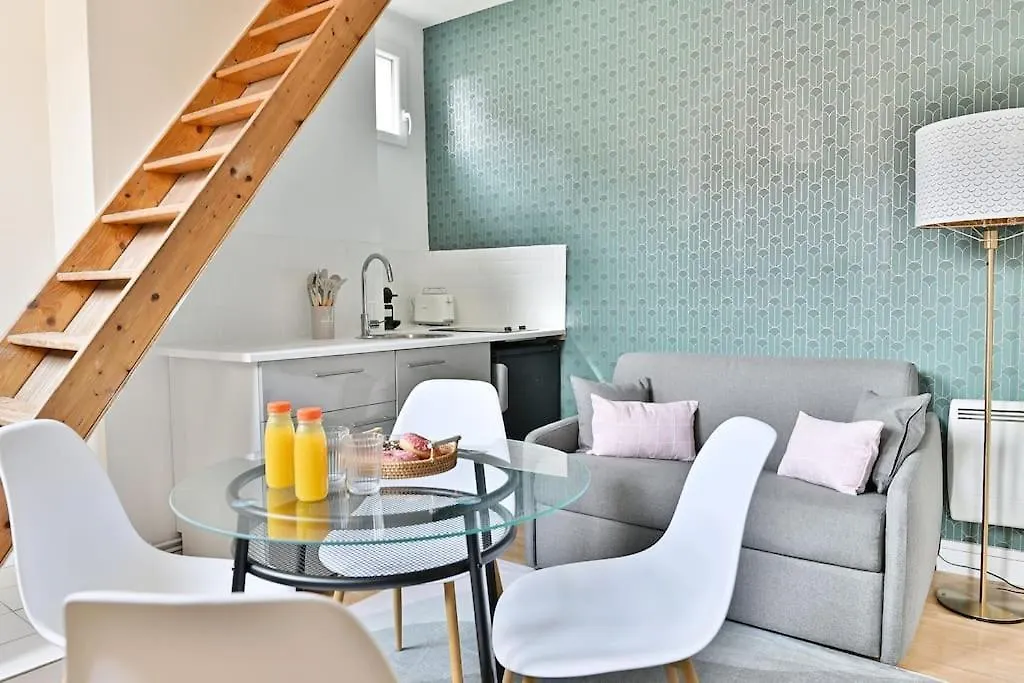 Loft Mezzanine Central A Paris 14Eme
